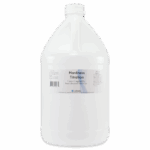 Una gran garrafa blanca de plástico con asa y tapón de rosca, etiquetada como Titulación de Dureza por LaMotte, usada para pruebas de agua, sobre un fondo blanco liso.